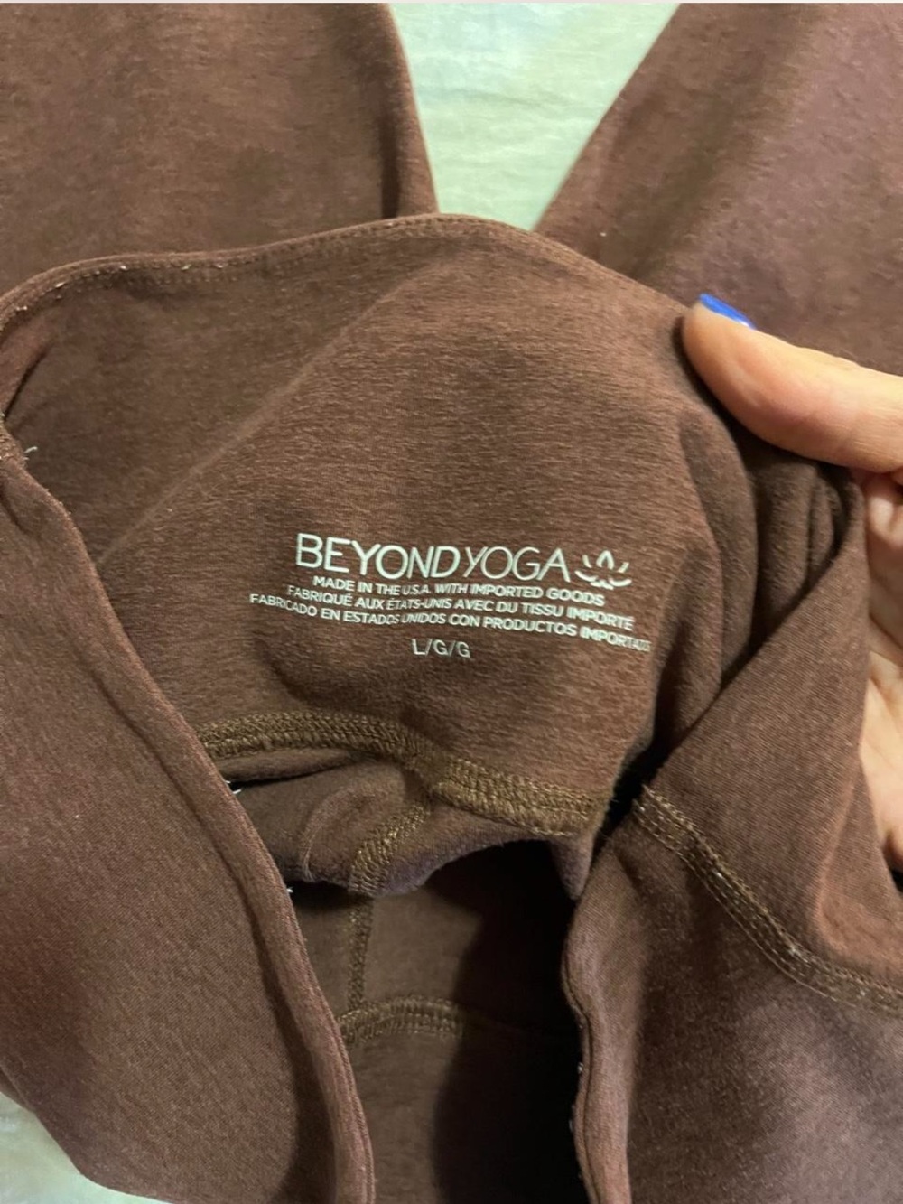 Beyond Yoga Set - Picture 2 of 3